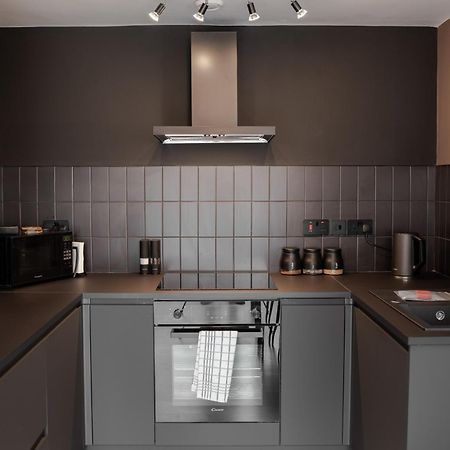 Stylish & Recently Refurbished Chester Apartment - Up To 6 מראה חיצוני תמונה