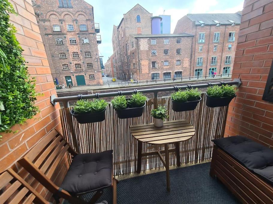 Stylish & Recently Refurbished Chester Apartment - Up To 6 מראה חיצוני תמונה